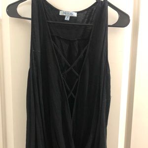 Longer tank with cross cross feature
